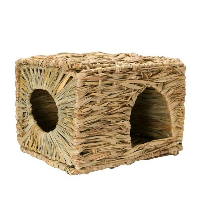 Handcraft Woven Grass Rabbit Cage
