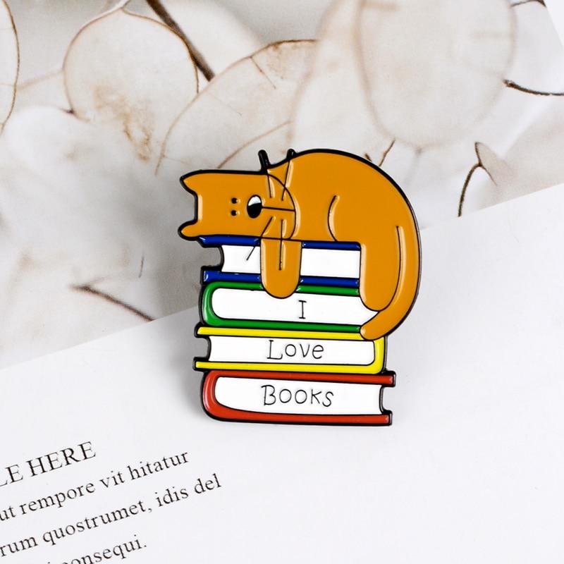 I Love Books Cat Pin