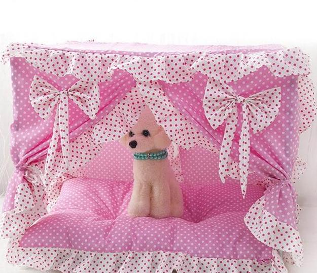 Pet Bed with Curtain
