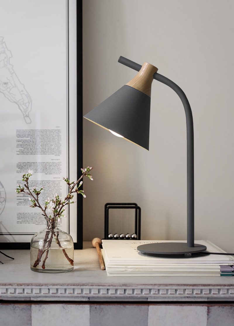 Deco26 Patriam - Modern Nordic Desk Lamp