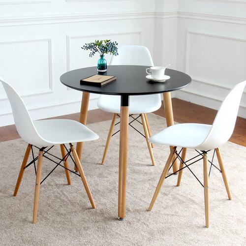 Thia - Modern Nordic Wooden Leg Round Table