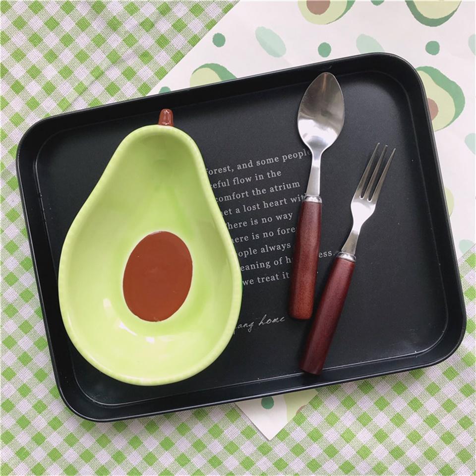Milly - Glazed Colored Ceramic Avocado Plate