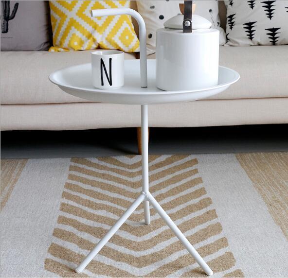 Augie - Modern Nordic Side Table